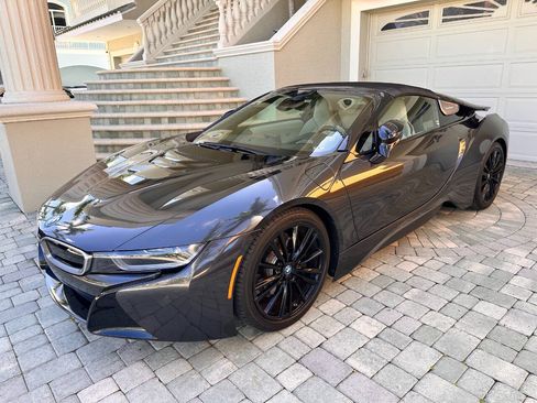Used 2019 BMW i8 Roadster AWD/4WD image 46