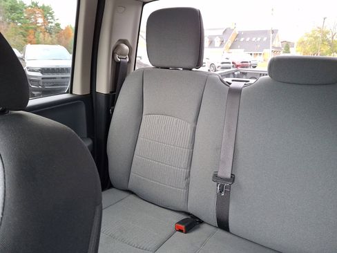 Used 2024 RAM 1500 Classic SLT image 18