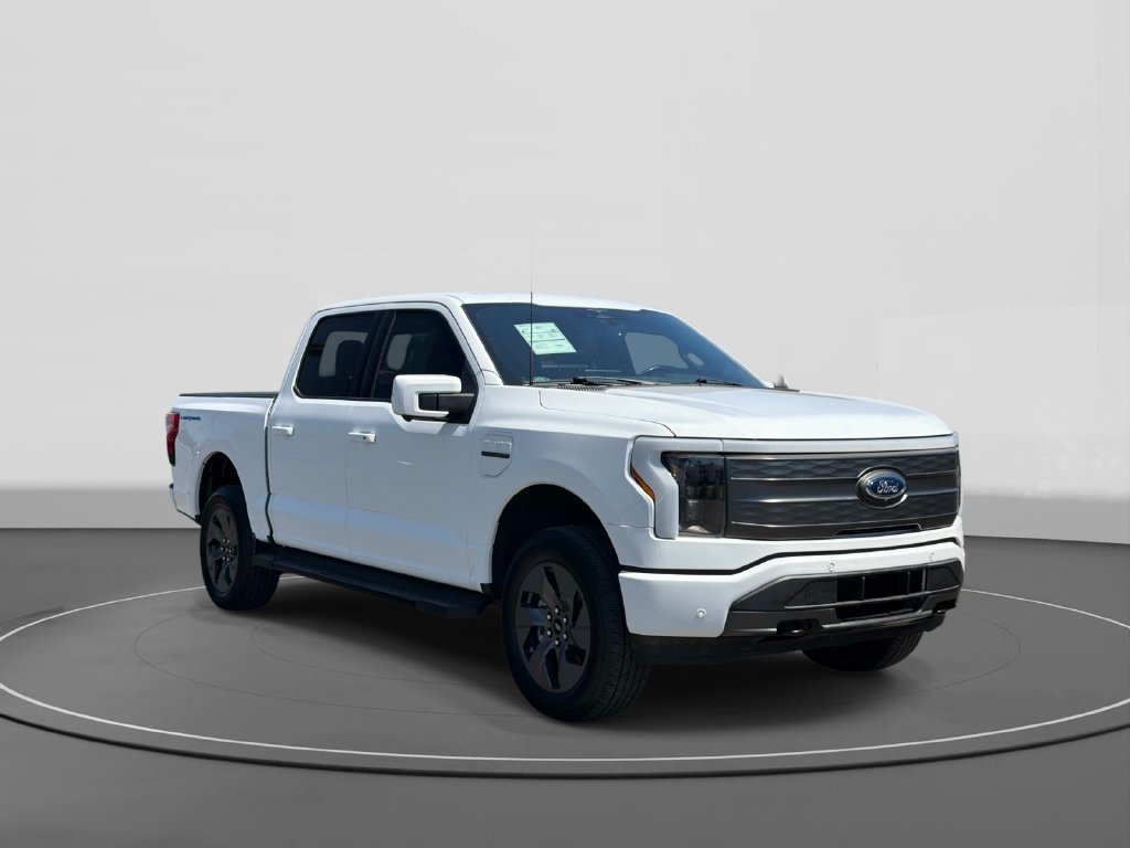 Used 2023 Ford F150 Lightning Lariat AWD/4WD image 4