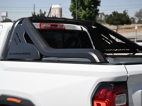 New 2026 GMC Canyon AT4 w/ Nightfall Edition AWD/4WD image 13