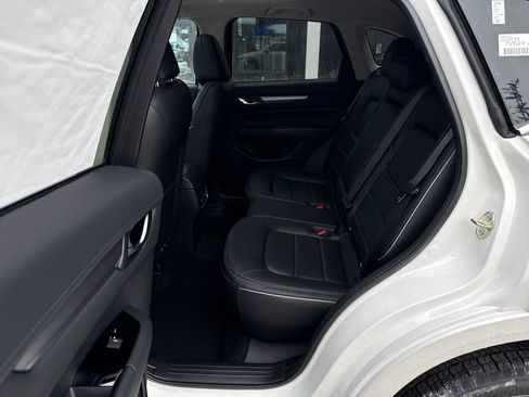New 2025 MAZDA CX-5 AWD 2.5 S w/ Preferred Package image 30