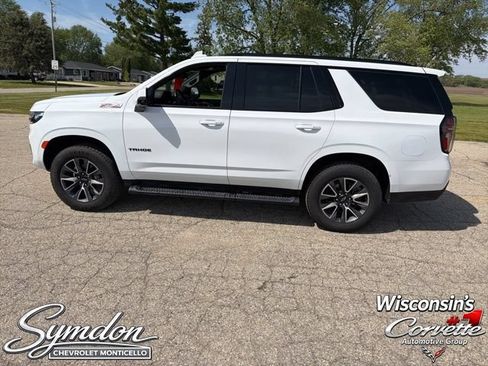 Used 2023 Chevrolet Tahoe Z71 w/ Luxury Package AWD/4WD image 7