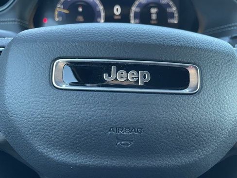 New 2026 Jeep Grand Cherokee L Limited image 20