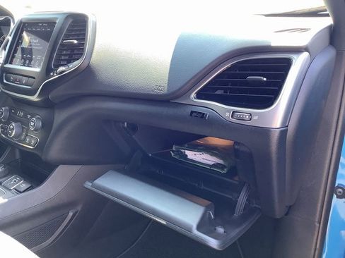 Used 2021 Jeep Cherokee Latitude Lux 80th Anniv w/ Quick Order Package 26U 80TH image 41