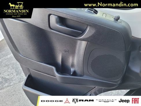 Used 2021 RAM ProMaster 2500 w/ RV Ready Prep Package FWD image 13