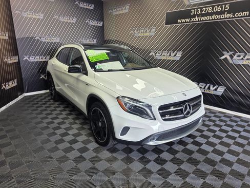 Used 2015 Mercedes-Benz GLA 250 4MATIC image 7