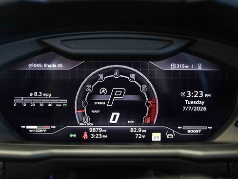 Used 2023 Lamborghini Urus Performante AWD/4WD image 2