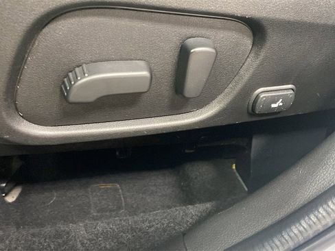 Used 2018 Subaru Forester 2.5i Premium image 15