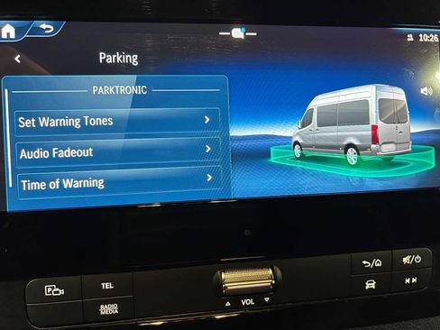 Used 2025 Mercedes-Benz Sprinter 2500 image 32