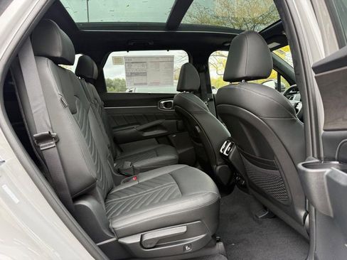 New 2026 Kia Sorento SX Prestige image 7