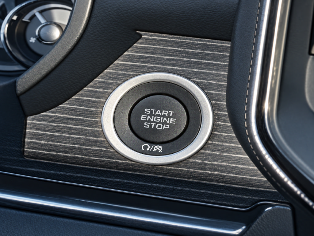 Used 2019 RAM 1500 Limited AWD/4WD image 13