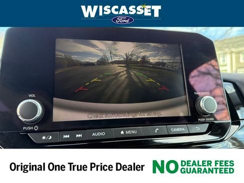 Used 2024 Nissan Pathfinder SV image 8