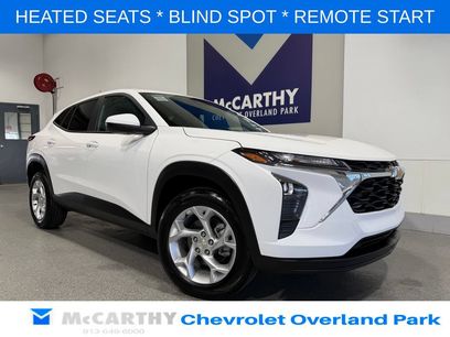 Used 2024 Chevrolet Trax LS w/ LS Convenience Package