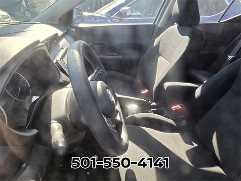 Used 2024 Nissan Kicks S image 8