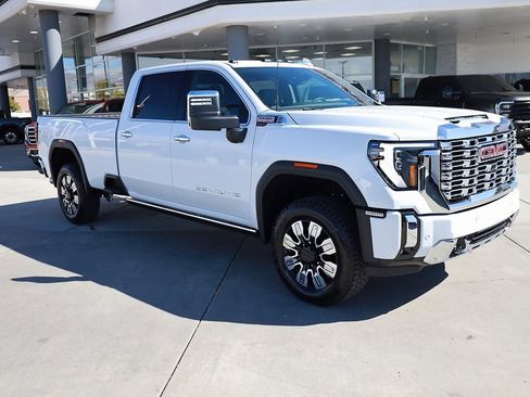 New 2026 GMC Sierra 2500 Denali w/ Technology Package image 8