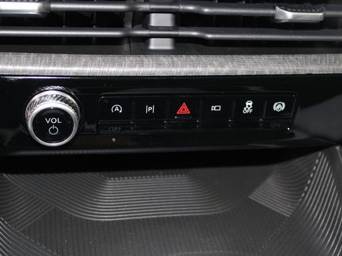 New 2026 Ford Explorer Platinum w/ LUX Leather Package image 47