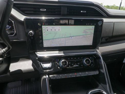 New 2025 GMC Sierra 2500 Denali w/ Denali Reserve Package image 20