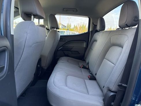 Used 2019 Chevrolet Colorado W/T w/ LPO, Premium Interior Package image 17
