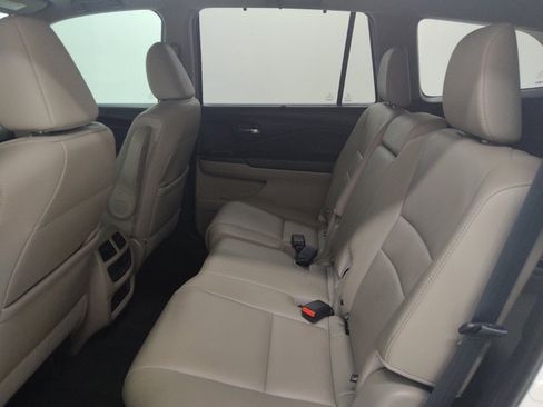 Used 2019 Honda Pilot EX-L image 18