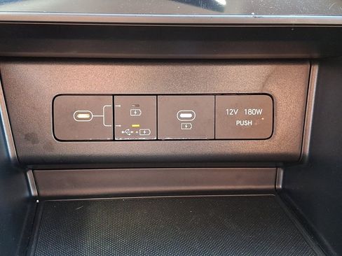 Used 2025 Hyundai Sonata SEL FWD image 24