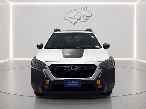 Used 2022 Subaru Outback Wilderness w/ Wilderness Package AWD/4WD image 8