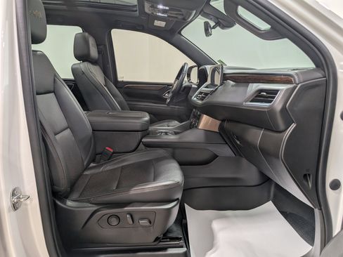 Used 2021 Chevrolet Tahoe High Country AWD/4WD image 22