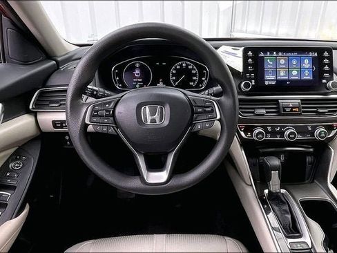 Used 2019 Honda Accord EX image 5