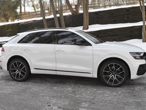 Used 2020 Audi SQ8 Prestige w/ Prestige Package image 11