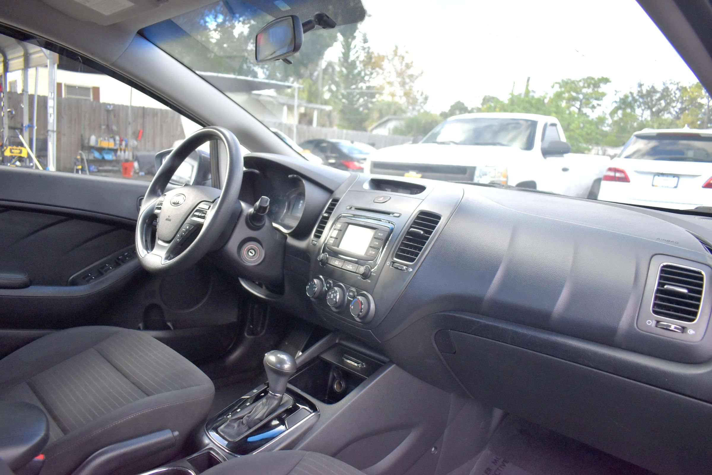 Used 2017 Kia Forte LX w/ LX Popular Package FWD image 15