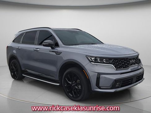 Used 2022 Kia Sorento SX AWD/4WD image 4