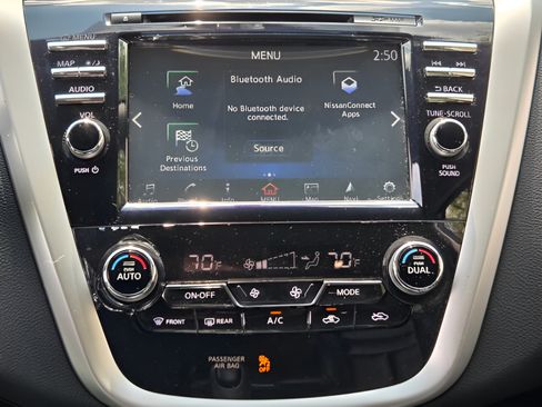 Used 2016 Nissan Murano SL FWD image 23