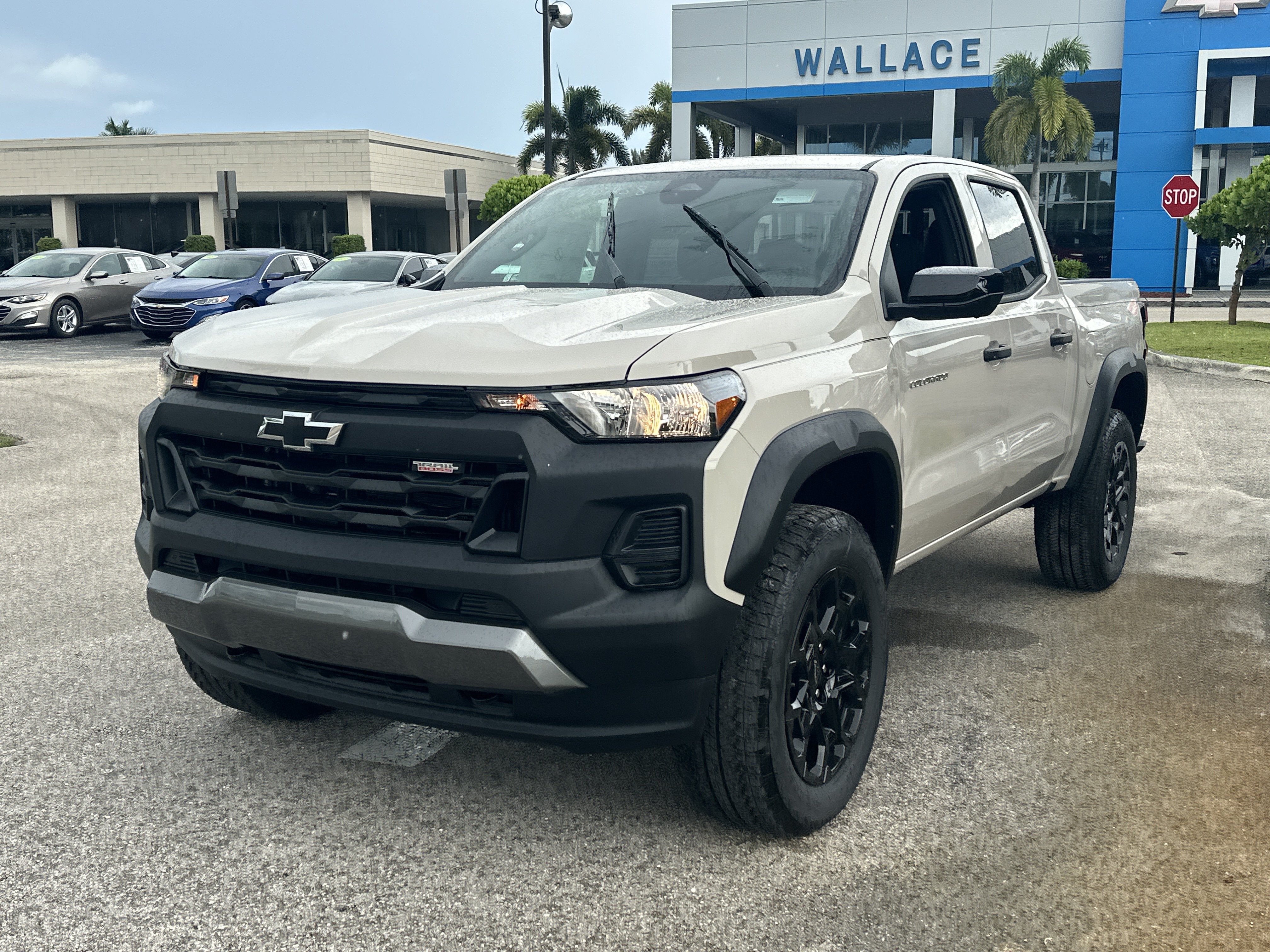 New 2026 Chevrolet Colorado Trail Boss AWD/4WD image 2