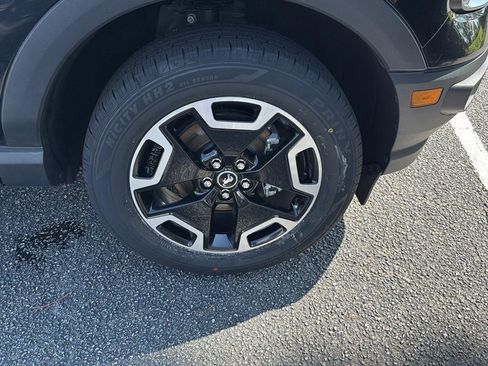 Used 2023 Ford Bronco Sport Outer Banks w/ Tech Package image 33