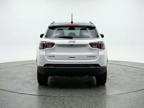 Used 2025 Jeep Compass Limited AWD/4WD image 7