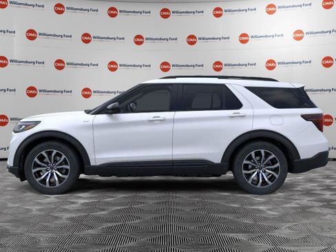 Used 2026 Ford Explorer ST-Line AWD/4WD image 3