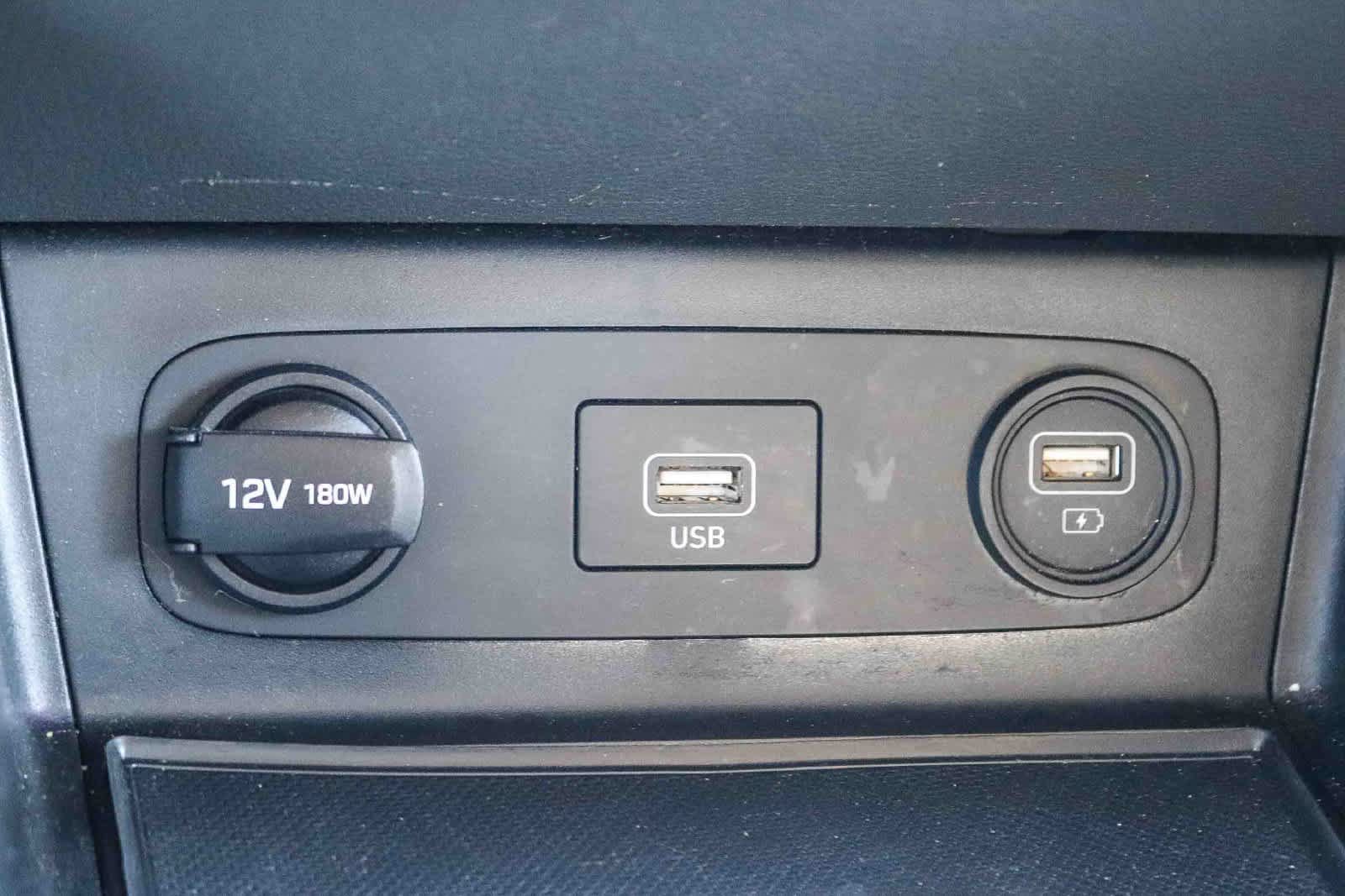 Used 2021 Hyundai Sonata SE w/ Preferred Accessory Package FWD image 23