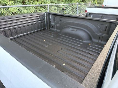 Used 2026 RAM 2500 Big Horn AWD/4WD image 4