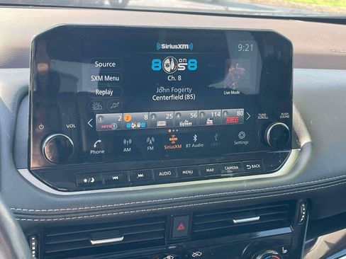 Used 2023 Nissan Rogue SL w/ SL Premium Package FWD image 19