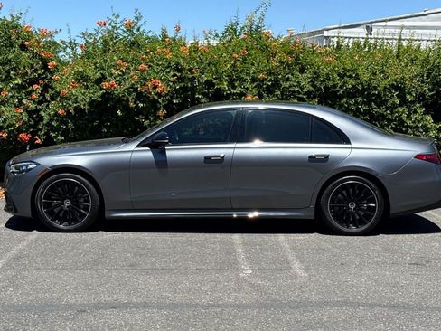 Certified 2023 Mercedes-Benz S 500 4MATIC w/ AMG Line image 6