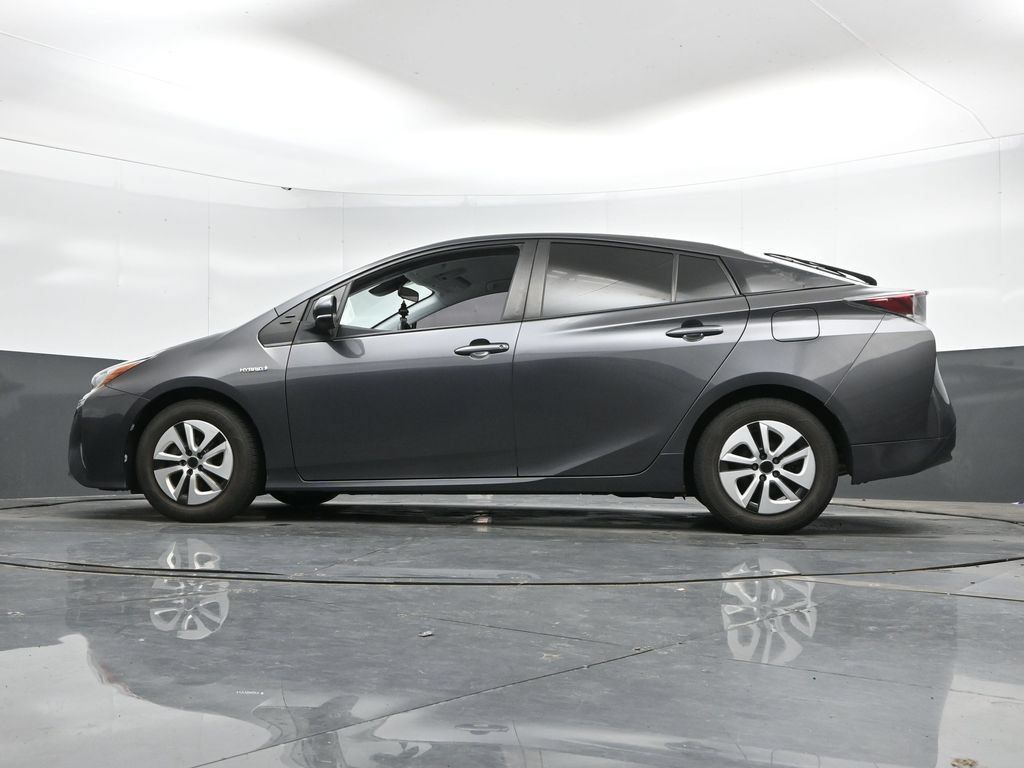 Used 2017 Toyota Prius Two FWD image 38