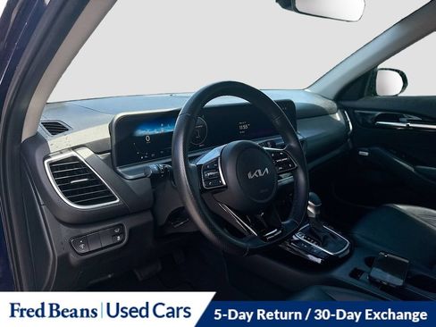 Used 2024 Kia Seltos SX w/ SX Sunroof Package AWD/4WD image 14