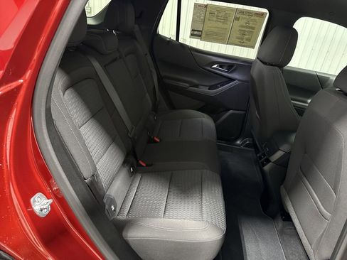 Used 2025 Chevrolet Equinox LT w/ Midnight Edition image 28