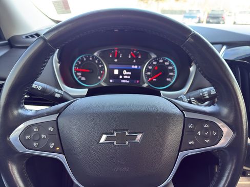 Used 2020 Chevrolet Traverse RS image 23