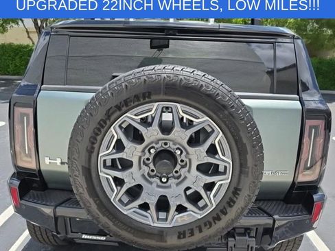 Used 2024 GMC Hummer EV 3X w/ LPO, Illumination Package AWD/4WD image 6