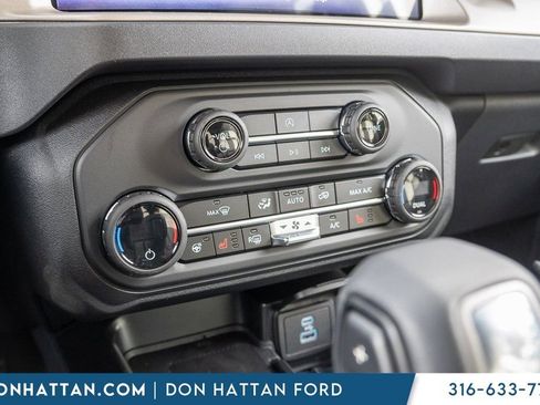 New 2025 Ford Bronco Outer Banks AWD/4WD image 10