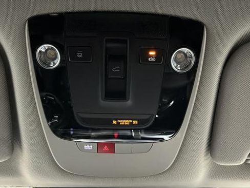 Used 2025 Kia Sorento SX AWD/4WD image 36