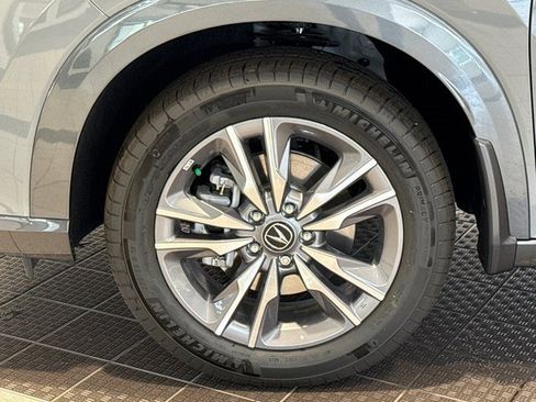 Certified 2025 Acura ADX AWD image 9