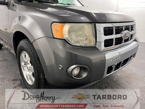 Used 2011 Ford Escape Limited w/ 302A Rapid Spec Order Code FWD image 9