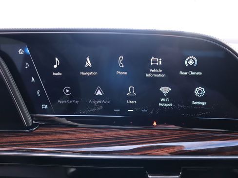 Used 2021 Cadillac Escalade ESV Premium Luxury w/ Driver Assist Tech Package image 45