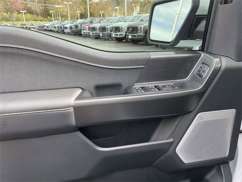 New 2025 Ford F150 Lariat w/ Equipment Group 502A High image 13